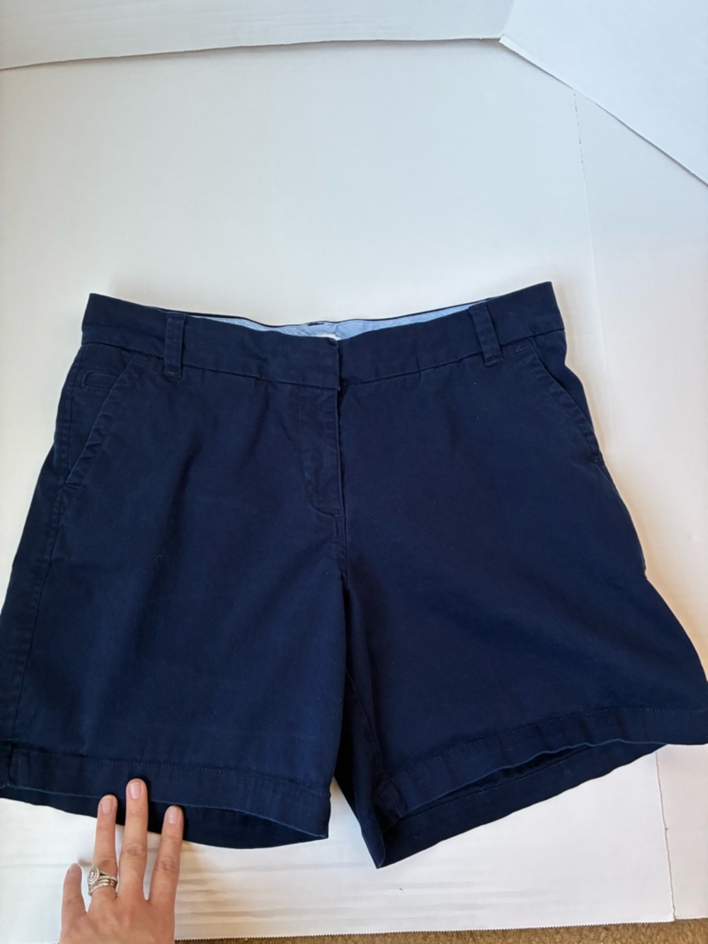Women’s CROWN & IVY Shorts 8